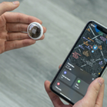 Google y Apple se aliaron en el crossover más ambicioso de la historia: ahora Android ya te alerta si alguien te rastrea con un AirTag