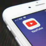 YouTube te dejará buscar canciones con solo tararearlas