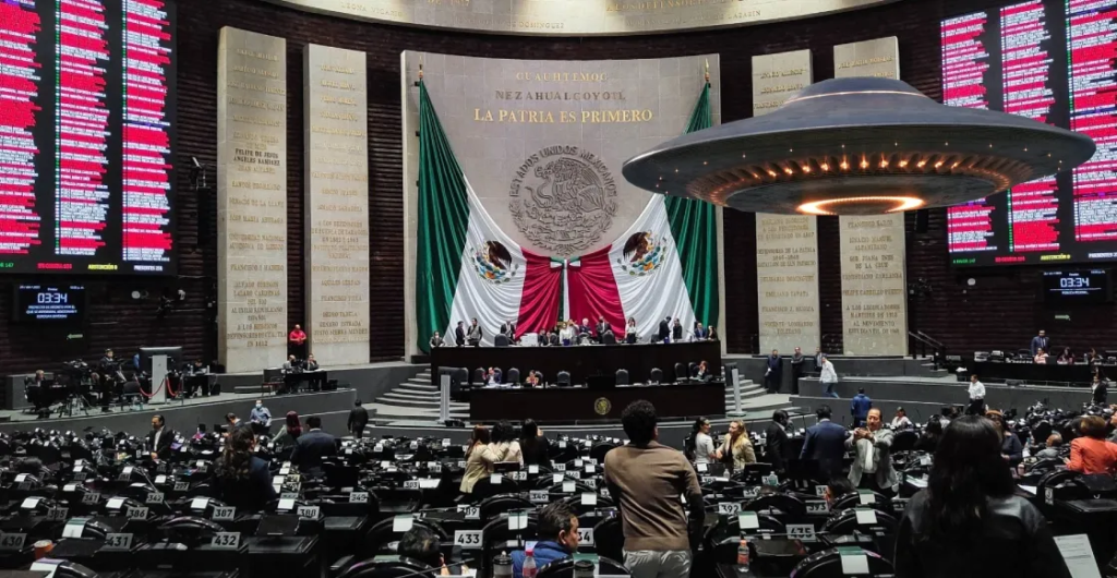 CONGRESO DE MÉXICO LLEVARÁ A CABO UNA AUDIENCIA OVNI