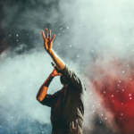 YouTube presenta una IA que puede crear canciones imitando a artistas famosos
