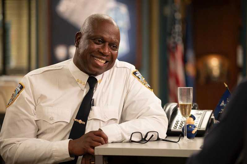 Muere estrella de Brooklyn Nine-Nine