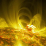 Tormenta solar llega a la Tierra, ¿te dejará incomunicado?