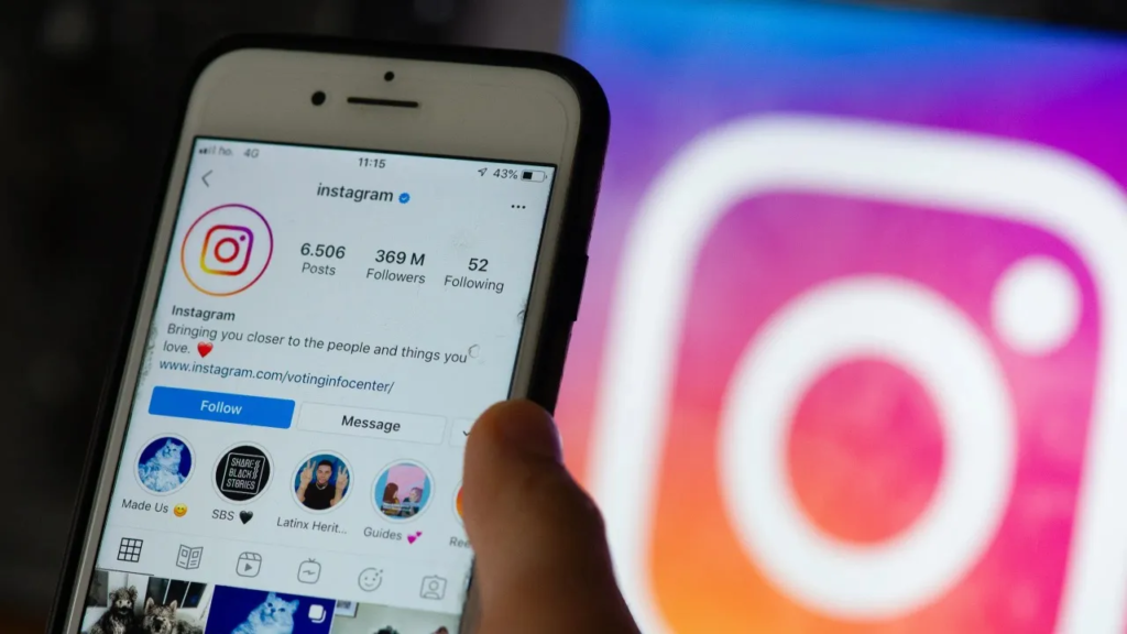 Instagram va contra usuarios que envíen contenido explícito