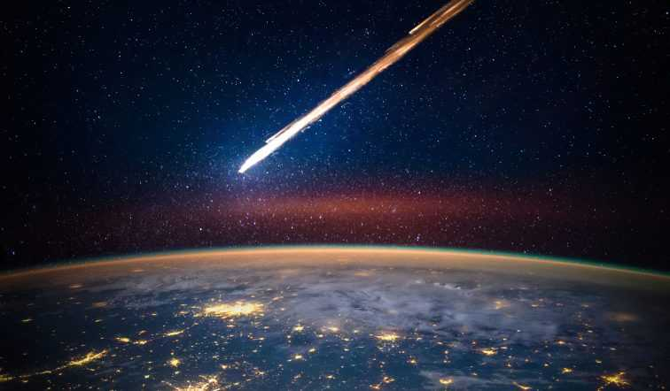 Bólido ilumina el cielo del Edomex y CDMX: ¿fue un meteorito?