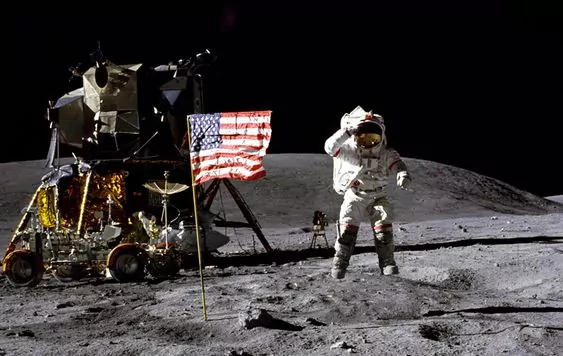 Vuelve la conquista lunar: NASA anuncia misión tripulada para febrero de 2026