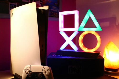 PlayStation celebra cinco años de PS5