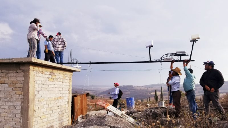 Registro móvil tropieza en comunidades indígenas, pese a incentivos de Altán